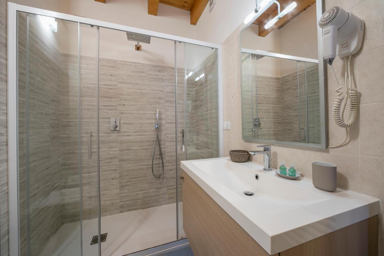 Le Stanze Del Lago Apartments コモ エクステリア 写真