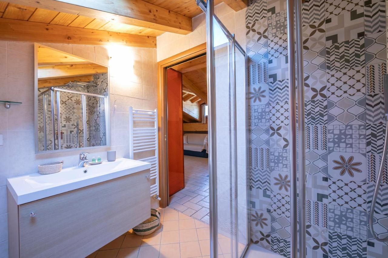 Le Stanze Del Lago Apartments コモ エクステリア 写真