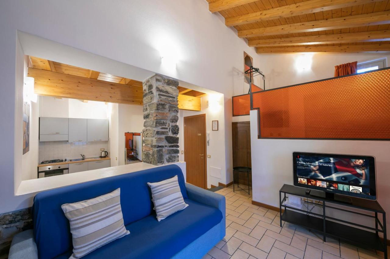 Le Stanze Del Lago Apartments コモ エクステリア 写真